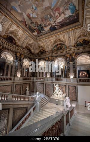 Vienna, Austria - interno del Museo di Storia dell'Arte (museo Kunsthistorisches). Il più grande e antico museo di Vienna. Il Palazzo Barocco Foto Stock