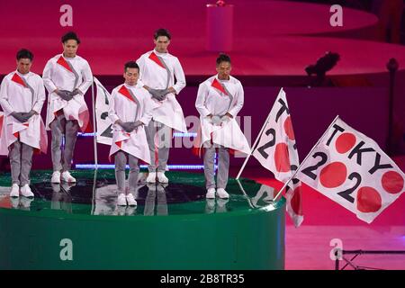 2020 Olimpiadi il CIO e il primo Giappone parlano per la prima volta di rinviare i Giochi Olimpici estivi a Tokyo 2020. Foto d'archivio: Tokyo 2020, sede dei prossimi Giochi Olimpici estivi. Cerimonia di chiusura, cerimonia di chiusura, Stadio Maracana il 21 agosto 2016. 2016 Olimpiadi estive, dal 05.08. - 21.08.2016 a Rio de Janeiro/Brasile. ? Sven Simon Fotoagentur GmbH & Co. Stampa Foto KG Prinzess-Luise-Str. 41 45479 M uelheim/R uhr n. tel 0208/9413250 Fax. 0208/9413260 KTO. 244 293 433 N. GLSB N. KTO.4030 025 100 N. BLZ 430 609 67 N. e-mail: svensimon@t-online.de N. www.svensimon.net. Foto Stock