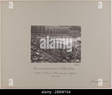 2 / lavori di ingrandimento del Palazzo di Giustizia / all'angolo di Boulevard du Palais e il Quai des Goldsmiths / 1909-1910. Lavori per espandere il tribunale all'angolo di Boulevard du Palais e il Quai des Goldsmiths, quarto distretto, Pa Barry, Jean. N°2 / Travaux des agrandissements du Palais de Justice / à l'angle des boulevard du Palais et du quai des Orfèvres / 1909-1910. "Travaux d'agrandisement du palais de Justice à l'angle du boulevard du Palais et du quai des Orfèvres, 4ème circondario, Parigi". Tire au gélatino-bromure d'argent. entre 1909-et 1910. Parigi, musée Carnavalet Foto Stock