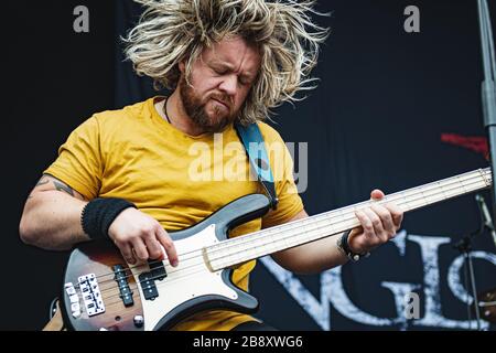 Copenaghen, Danimarca. 22 giugno 2017. La band hard rock inglese Inglorious si esibisce dal vivo durante il festival danese di musica heavy metal Copehell 2017 a Copenaghen. Qui il bassista Colin Parkinson è visto dal vivo sul palco. (Photo credit: Gonzales Photo - Nikolaj Bransholm). Foto Stock