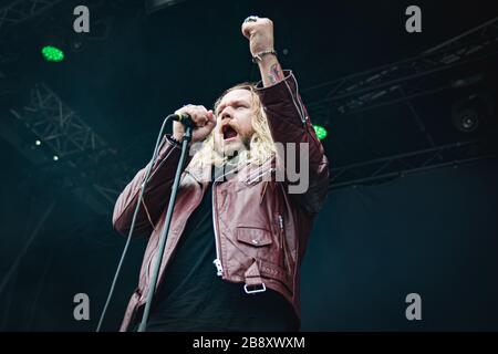 Copenaghen, Danimarca. 22 giugno 2017. La band hard rock inglese Inglorious si esibisce dal vivo durante il festival danese di musica heavy metal Copehell 2017 a Copenaghen. Qui il cantante Nathan James è visto dal vivo sul palco. (Photo credit: Gonzales Photo - Nikolaj Bransholm). Foto Stock