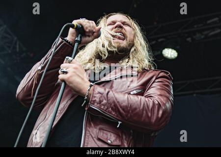 Copenaghen, Danimarca. 22 giugno 2017. La band hard rock inglese Inglorious si esibisce dal vivo durante il festival danese di musica heavy metal Copehell 2017 a Copenaghen. Qui il cantante Nathan James è visto dal vivo sul palco. (Photo credit: Gonzales Photo - Nikolaj Bransholm). Foto Stock