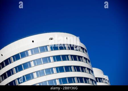 23 marzo 2020, Renania settentrionale-Vestfalia, Münster: Vista dell'ospedale universitario. Per rallentare la diffusione del coronavirus, il governo tedesco ha notevolmente limitato la vita pubblica. Foto: Rolf Vennenbernd/dpa Foto Stock