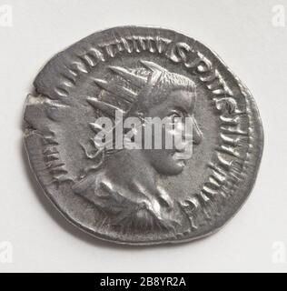 Antoniniano di Gorido III, 240-243 Monnaie romaine. Antoninien de Gordien III, empereur romain de 238 à 244. Argent (avers). Entre 240-243. Parigi, musée Carnavalet. Foto Stock