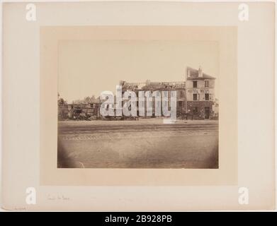 Rovine del comune. Daybreak gate di St. Cloud, 16 ° arrondissement, Parigi, 1870-1871. Ruines de la comune. Point du jour, porte de Saint-Cloud. Parigi (XVIème arr.). Anonima fotographie. Tirage sur papier albuminé. 1870-1871. Parigi, musée Carnavalet. Foto Stock