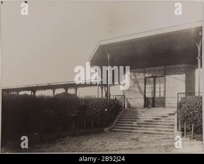 Pista comunale / Bois de Vincennes velodrome 1929. Bois de Vincennes, 12 ° arrondissement, Parigi Anonyme. Piste municipali / Bois de Vincennes 1929. "Vélodrome du bois de Vincennes, 12ème circondario, Parigi". Tire au gélatino-bromure d'argent. En 1929-1929. Parigi, musée Carnavalet. Foto Stock