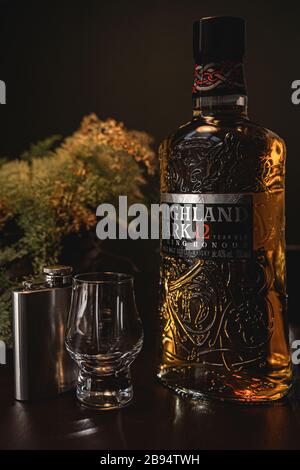 Highland Park, 12 anni, Whiskey Viking honor, scatola di bottiglie in vetro Foto Stock