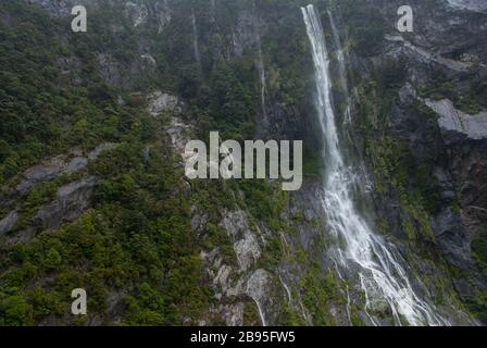 Cascate di Milford Sound, Nuova Zelanda Foto Stock