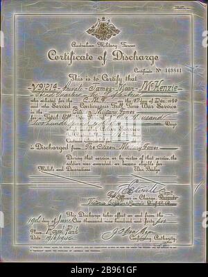 Certificato di discarico - rilasciato al privato James Moar McKenzie, forze militari del cittadino, 19 giugno 1945, certificato di discarico rilasciato al privato James Moar McKenzie (V91214), 19 giugno 1945. McKenzie ha servito un servizio di guerra continua a tempo pieno nelle forze militari del cittadino per un periodo totale efficace di 1282 giorni, compreso il servizio attivo in Australia per 1163 giorni., Reimagined da Gibon, disegno di calore allegro di luminosità e raggi di luce radianza. Arte classica reinventata con un tocco moderno. Fotografia ispirata al futurismo, che abbraccia l'energia dinamica della tecnologia moderna, del movimento, sp Foto Stock