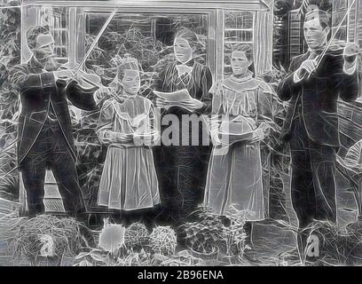 Negativo - Merino District (?), Victoria, pre 1910, un gruppo musicale di famiglia in un giardino. I due uomini giocano violini mentre la donna e due ragazze cantano. I cantanti stanno tenendo punteggi., Reimagined by Gibon, design di calore allegro di luminosità e raggi di luce radianza. Arte classica reinventata con un tocco moderno. La fotografia ispirata al futurismo, che abbraccia l'energia dinamica della tecnologia moderna, del movimento, della velocità e rivoluziona la cultura. Foto Stock