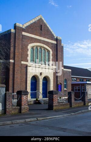 19 marzo 2010 la Chiesa Metodista di Ballyholme a Bangor nell'Irlanda del Nord a porte chiuse durante l'epidemia di Corona Virus. Questo edificio e' una buona e Foto Stock