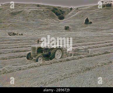 Fotografia - Massey Ferguson, Hay rastrello, 1948, fotografia del trattore con rastrello per fieno con consegna laterale. Una raccolta di fotografie, pellicole in movimento, manufatti, documenti e documentazione commerciale relativa a Massey Ferguson (Aust.) Ltd. Le attività australiane di questa società sono state originariamente fondate come Hugh V. McKay nel 1890. Nel 1930 si fuse con le attività australiane di Massey Harris per diventare H.V. McKay Massey Harris Pty, reinventato da Gibon, design di calda e allegra luce di luminosità e raggi di luce. Arte classica reinventata con un tocco moderno. Fotografia ispirata al futurismo, abbracciando Foto Stock