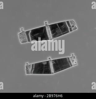 Pendente, Unknown, Iran (?), 2nd - 1st secolo a.C., Agate, pietra scura, cristallo di roccia e oro, Reimagined by Gibon, disegno di calore allegro di luminosità e raggi di luce radianza. Arte classica reinventata con un tocco moderno. La fotografia ispirata al futurismo, che abbraccia l'energia dinamica della tecnologia moderna, del movimento, della velocità e rivoluziona la cultura. Foto Stock