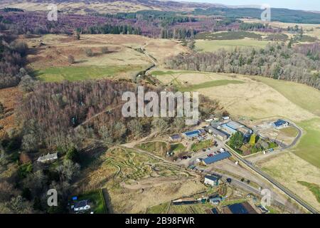 Veduta aerea del drone di Comrie Croft mountain bike e campeggio centro Foto Stock