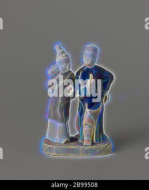 La figura di un uomo a piedi e la donna con strumenti musicali, porcellana immagine di un uomo a piedi e la donna su un piedistallo, dipinta su biscotto in blu e verde celadon. La deambulazione l uomo e la donna sia all'usura di uno strumento musicale, la donna una sorta di tamburo. L'uomo detiene lo strumento nella sua mano contro la sua anca sinistra, un altro oggetto nella sua mano destra. Teste non smaltate e le mani. La donna ha le mani mancante e la testa è stata interrotta. Email sur biscotto., anonimo, Cina, c. 1700 - c. 1749, Qing-dinastia (1644-1912) / Kangxi-periodo (1662-1722) / Yongzheng-periodo (1723-1735) / Qianlong-periodo (1736- Foto Stock