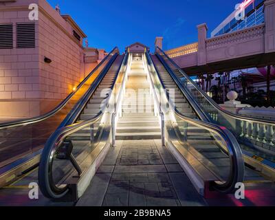 Las Vegas, 23 MARZO 2020 - il paesaggio urbano della famosa Strip è chiuso a chiave Foto Stock