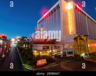 Las Vegas, 23 MARZO 2020 - il paesaggio urbano della famosa Strip, con il Flamingo Casino, è stato chiuso a chiave Foto Stock