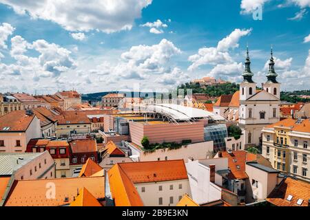 Al Castello di Spilberk paesaggio urbano e dal municipio della città vecchia torre in Brno, Repubblica Ceca Foto Stock