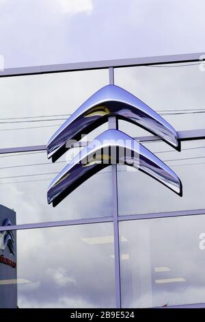 Bordeaux , Aquitaine / Francia - 11 12 2019 : marchio citroen marchio logo negozio auto concessionario veicoli al dettaglio Foto Stock