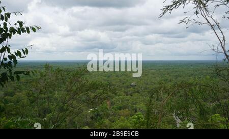 Una giornata nuvolosa nel litchfield nationalpark nei territori settentrionali dell'australia Foto Stock