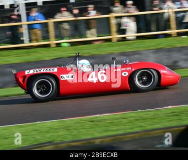 Mike Whitaker, Lola Chevrolet T70 Spyder, Whitsun Trophy, Sports Prototypes, Goodwood Revival 2017, settembre 2017, automobili, auto, circuito racing, Foto Stock