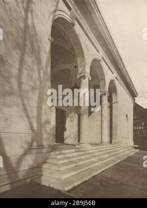 Ingresso principale, Butler Art Institute, Youngstown, Ohio. Ingresso principale, Butler Art Institute, Youngstown, Ohio. McKim, Mead & White, Architetti (1919) Foto Stock