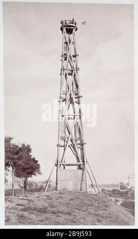 ALBUM MOBILI Charles Marville (1813-1879). 'Album mobilier urbain : mirador, puits artésien ou échafaudage', vers 1865. Parigi, musée Carnavalet. Foto Stock