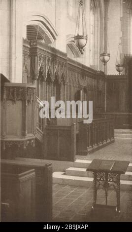 Chiesa di San Michele, Litchfield, Connecticut. Il Chancel. Rossiter & Muller, Architetti (1922) Foto Stock