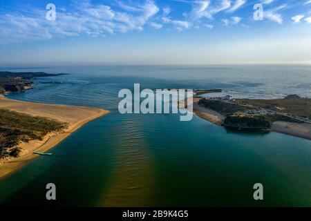 Veduta aerea di Vila Nova de Milfontes Foto Stock