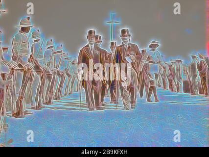 Disordini della Palestina 1936. Arrivo alla cementazione delle tombe di guerra [cioè, cimitero] di Lieut. Generale Dill con Presidente e Vice Presidente della Commissione reale. Da sinistra a destra dx. Sir Horrace Rumbold, Lieut. Generale Dill & Lord Peel [Monte Scopus]. 1936 Foto Stock