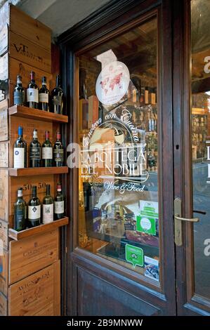 Enoteca a Montepulciano, Toscana, Italia Foto Stock