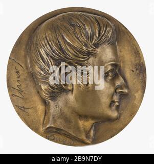 RITRATTO DI LUIGI Adolphe Thiers (1797-1877), UOMO DI STATO E STORICO David D'Angers (1788-1856). Ritratto di Luigi Adolphe Thiers (1797-1877), homme d'Etat et historien. Bronzo. Fonte au sable. Parigi, musée Carnavalet. Foto Stock