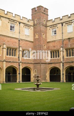 The Cloisters, Eton College, Berkshire, Inghilterra Foto Stock