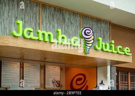 San Jose, Stati Uniti. 25 Feb 2020. Logo Jamba Juice visto al Norman Y. Mineta San Jose International Airport. Credit: Alex Tai/SOPA Images/ZUMA Wire/Alamy Live News Foto Stock