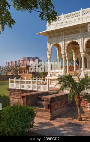Vista a Mehrangarh Fort da Jaswant Thada Jodhpur Rajasthan India Foto Stock