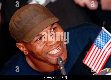 Mike Tyson, pugile professionista americano, a Glasgow, Scozia Foto Stock