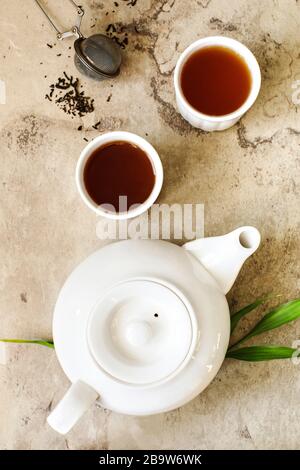 Tè cinese. Torta da tè Puerh Puerh, vista dall'alto Foto Stock