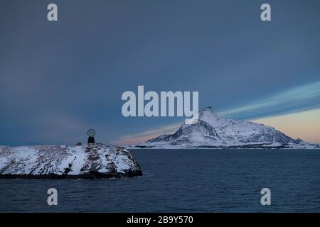 Circolo polare artico a Vikingen, comune di Rødøy, Norvegia. Foto Stock