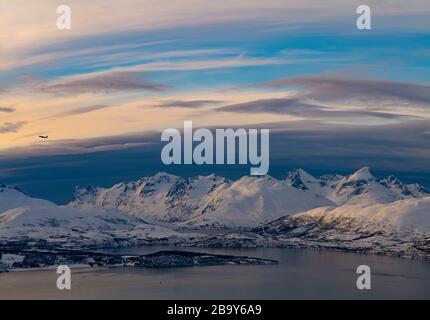 Luce notturna in inverno, Tromso, Norvegia Foto Stock