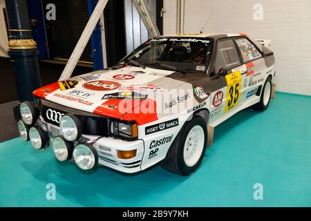 Vista frontale di tre quarti di una Audi quattro Rally Car 1983, in mostra al Salone Classic Car di Londra 2020 Foto Stock