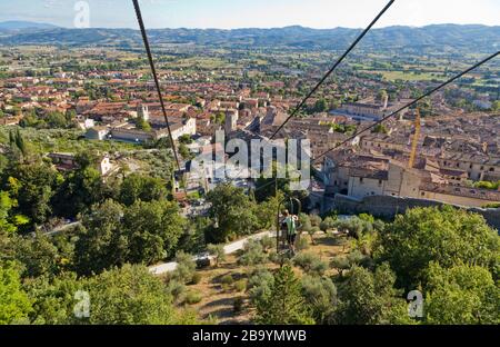 Funivia da Colle Eletto a Gubbio, Gubbio, Umbria, Italia, Europa Foto Stock