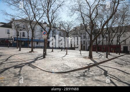PARIGI LOCKDOWN A MONTMARTRE Foto Stock