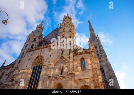 Domkirche St. Stephan a Vienna Foto Stock