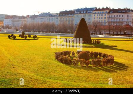 street Park a Vienna in primavera Foto Stock