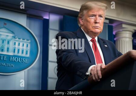 Washington DC, Stati Uniti. 25 Marzo 2020. Il Presidente degli Stati Uniti Donald J. Credit: MediaPunch Inc/Alamy Live News Foto Stock