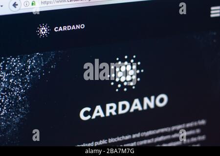 Ryazan, Russia - 29 marzo 2018 - Homepage della criptovaluta di Cardano sul display del PC, indirizzo web - cardano.org Foto Stock