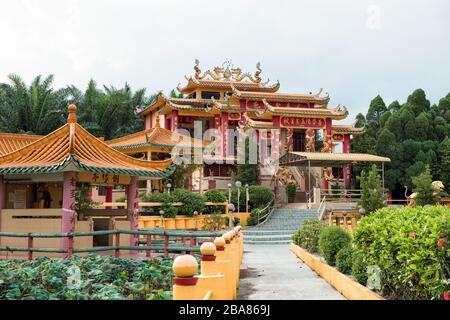 Chemor, Malaysia - 28 ottobre 2018: Visto Hock Yeen, Tempio di Confucio, è noto per aver portato fortuna agli studenti che stanno per sedersi per gli esami. Foto Stock