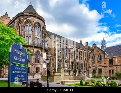 Università di Glasgow e ingresso al Centro Visitatori, Hunterian Museum, Bute Hall e sala concerti in Viale Università Glasgow Foto Stock