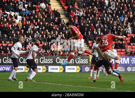 Macauley Bonne di Charlton Athletic ha la possibilità di segnare Foto Stock