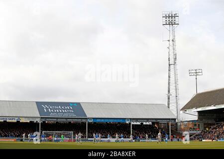 Una vista generale all'interno del Weston Homes Stadium durante la partita tra Peterborough United e Portsmouth Foto Stock